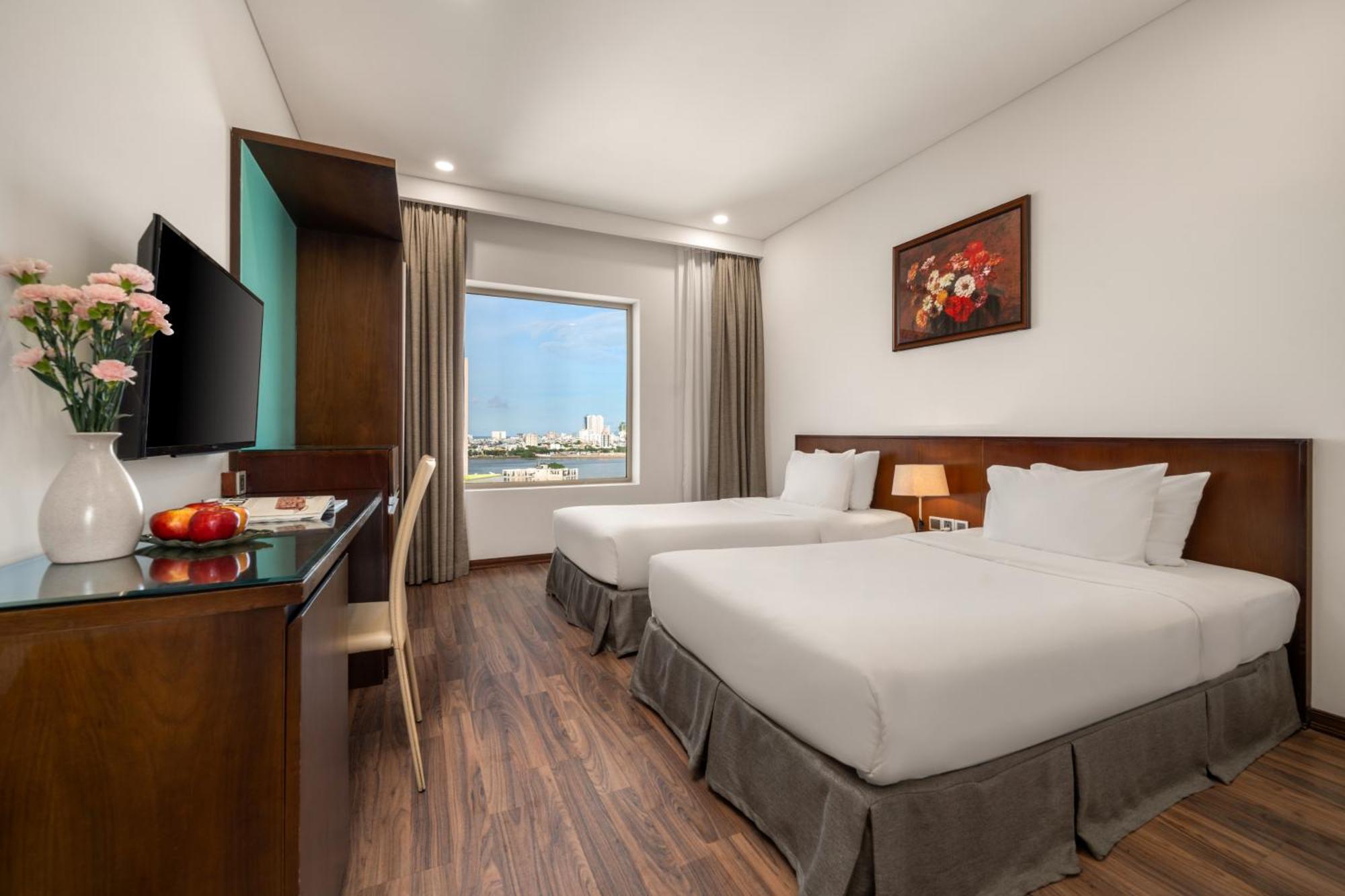 Mitisa Hotel Da Nang - Near Dragon Bridge Εξωτερικό φωτογραφία
