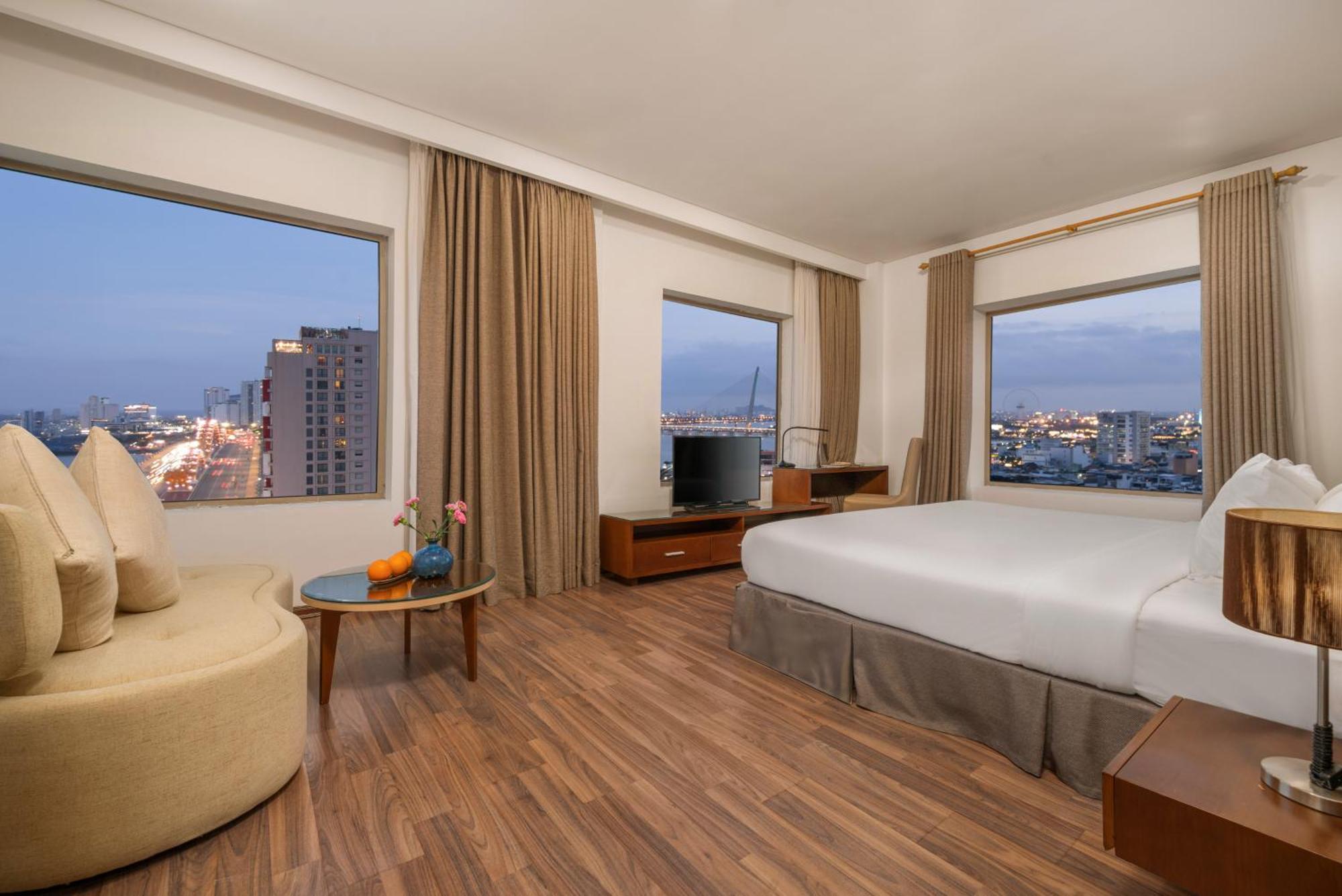 Mitisa Hotel Da Nang - Near Dragon Bridge Εξωτερικό φωτογραφία